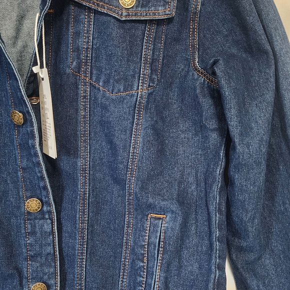 Women's or Men's Blue Denim Jacket - Picture 3 of 5